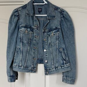 GAP Women's Light Blue Jean Jacket